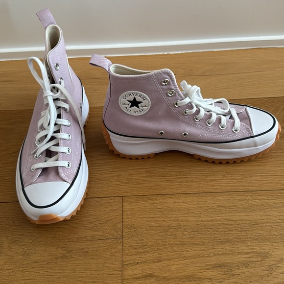 Converse Run Star Hike Platform in Pink (Size 9.5) - Picture 4 of 4